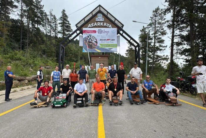 ÜNYE’DE BİLYAFORM YARIŞLARI RENKLİ GÖRÜNTÜLERE SAHNE OLDU