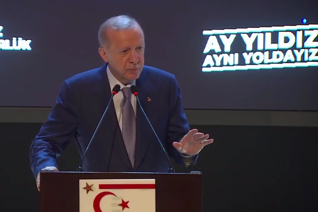 Cumhurbaşkanı Erdoğan: Ay yıldız aynı yoldayız