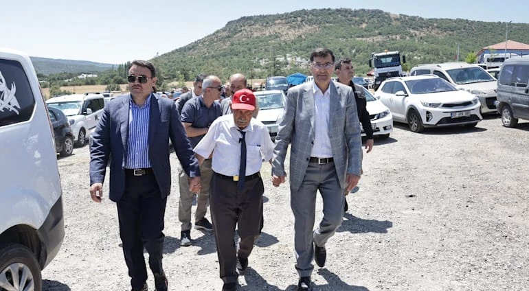 PİR AHMED EFENDİ KÜLTÜR FESTİVALİNDE GÖNÜLLER BİR OLDU