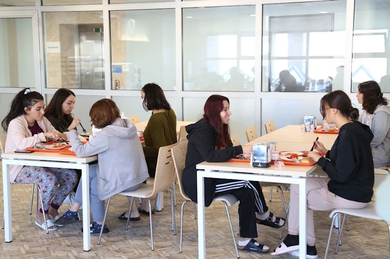 İBB YURTLARI’NDA YAZ BARINMA HİZMETİ BAŞLADI