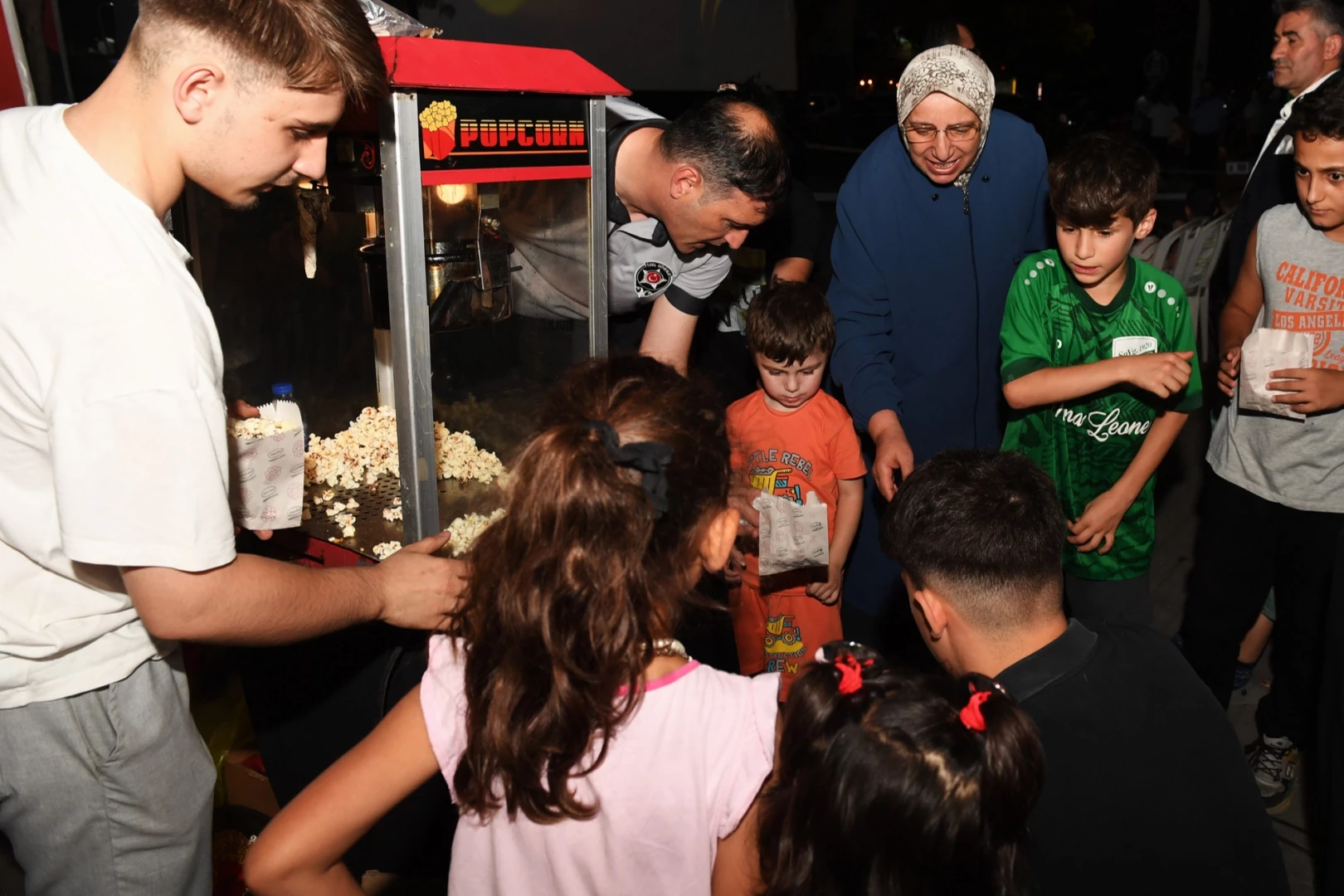 Bursa Osmangazi’de sinema geceleri