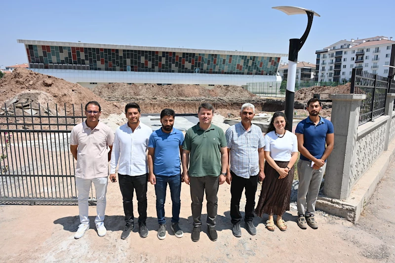 BELEDİYE BAŞKANI DR. EVREN DİNÇER, YAPIMI DEVAM EDEN GENÇLİK MERKEZİNDE İNCELEMELERDE BULUNDU