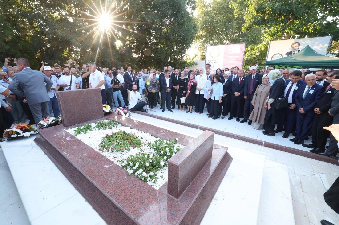 Gümilcine’de Dr.Sadık Ahmet anmasına Kocaeli