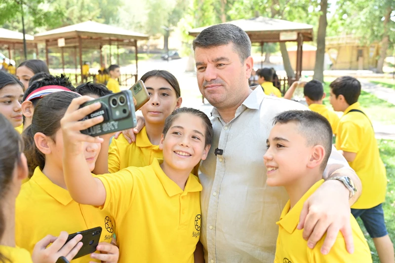 BAŞKAN DİNÇER: “YAZ, ÇOCUKLARIMIZLA DAHA DA GÜZEL”