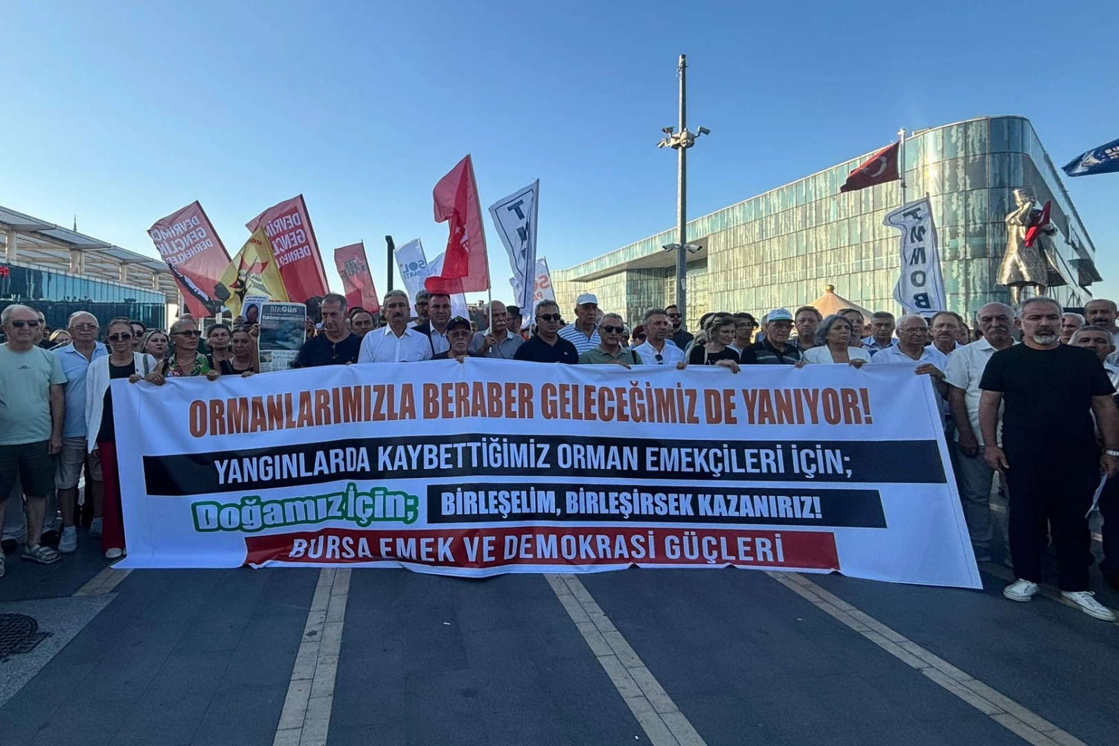 Artan orman yangınlarına Bursa