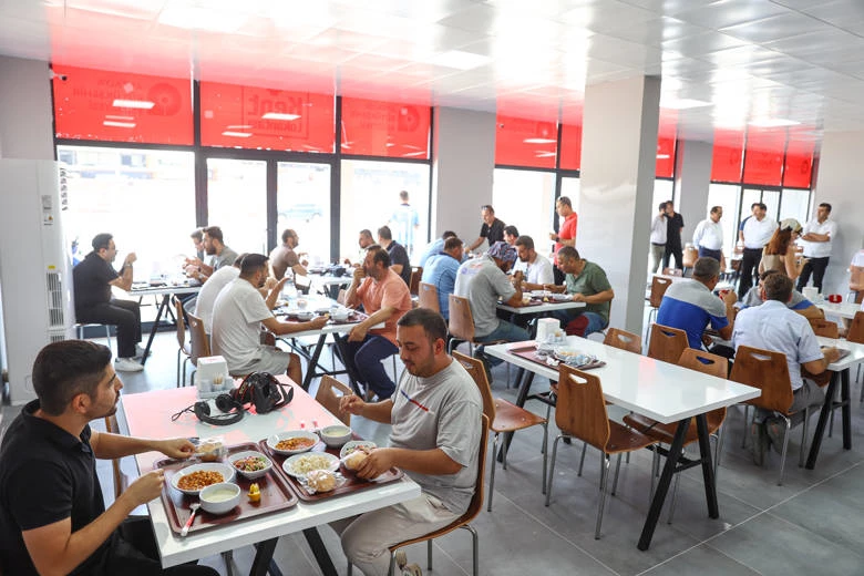 Antalya Büyükşehir Belediyesi’nin ikinci Kent Lokantası hizmete girdi