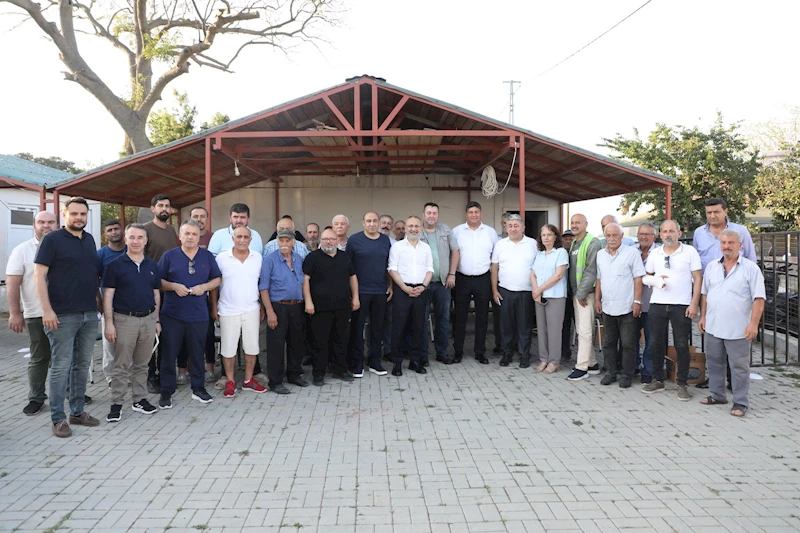 Başkan Özmen Eyüpsultan sakinlerini dinliyor