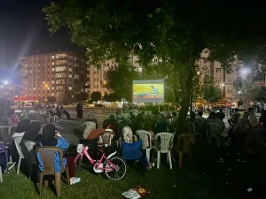 Sinema keyfi açık havaya taşınıyor