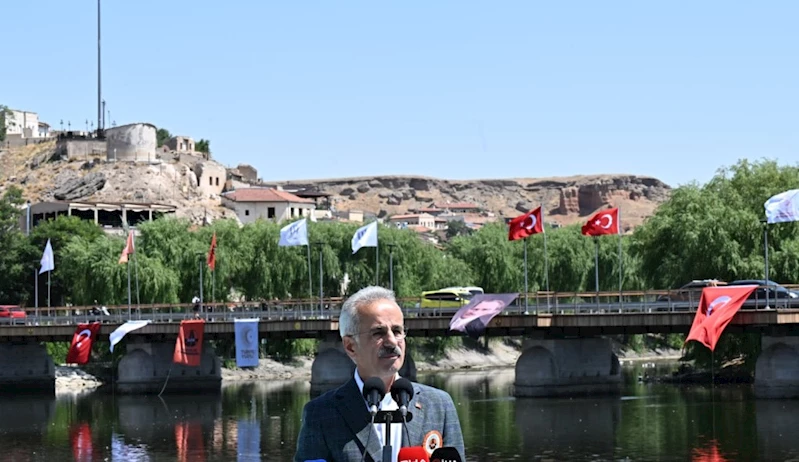 TARİHİ AVANOS KÖPRÜSÜ RESTORE EDİLEREK HİZMETE AÇILDI