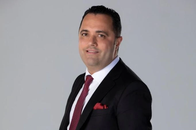 Ünlü avukat Rezan Epözdemir gözaltına alındı