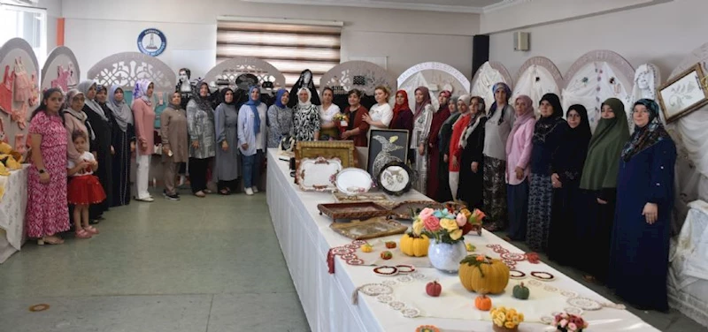 Şahinbeyli Kadınların El Emeği Göz Kamaştırdı