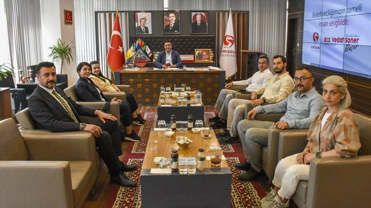 BAŞKANIMIZ, AKILLI ŞEHİR ÇALIŞMALARI HAKKINDA KARŞILIKLI GÖRÜŞ ALIŞVERİŞİNDE BULUNDU