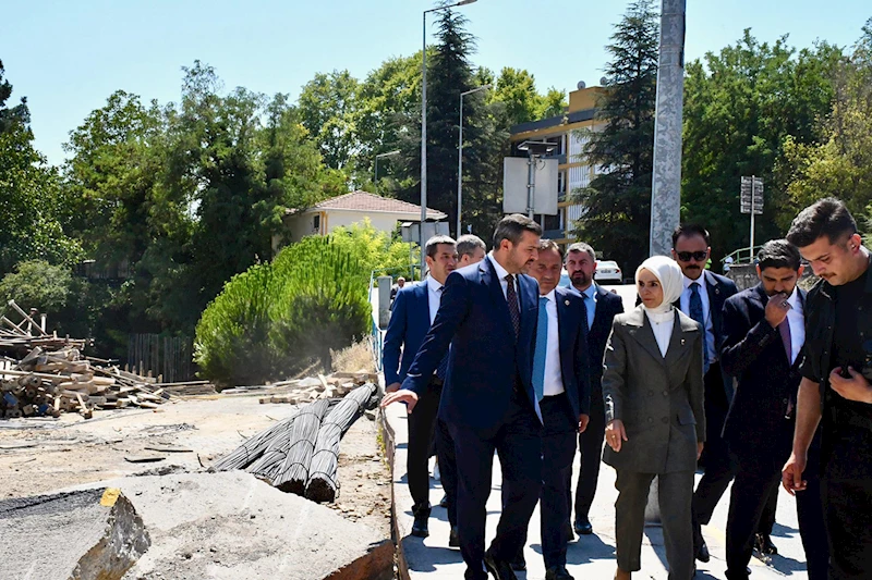 Başkan Çetinkaya, Aile ve Sosyal Hizmetler Bakanımız Sayın Mahinur Özdemir Göktaş Hanımefendi ile Aktif Yaş Alma Merkezi Proje Alanında İncelemelerde Bulundu