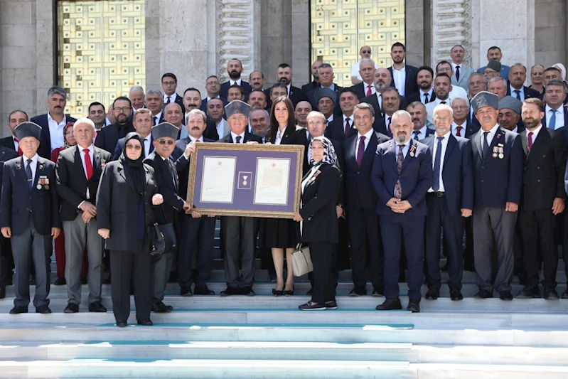 SAMSUN İSTİKLAL MADALYASI’NA 101 YIL SONRA KAVUŞTU