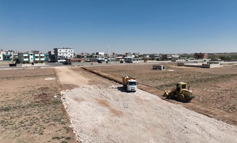 AKÇAKALE’DE ULAŞIM SORUNLARI ÇÖZÜM BULUYOR