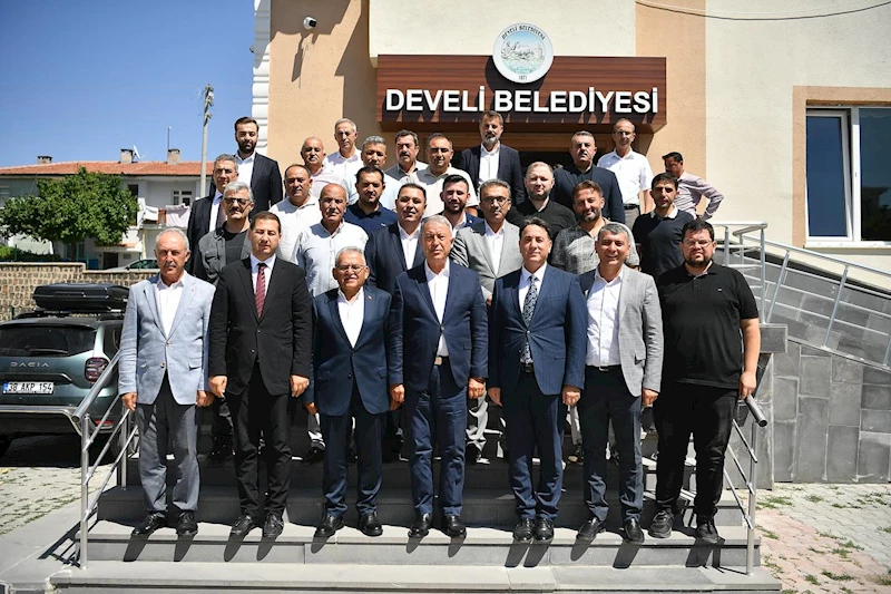 Büyükkılıç ve Akar’dan AK Parti Develi İlçe Teşkilatı ve Develi Belediyesi’ne Ziyaret