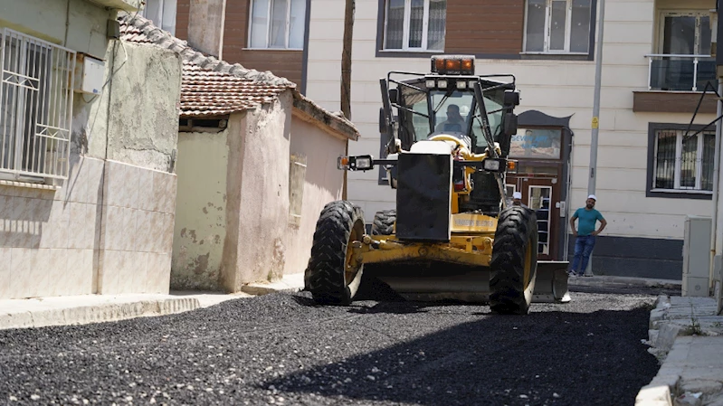YUNUSEMRE’DEN 50. YIL’DA ASFALT ÇALIŞMASI