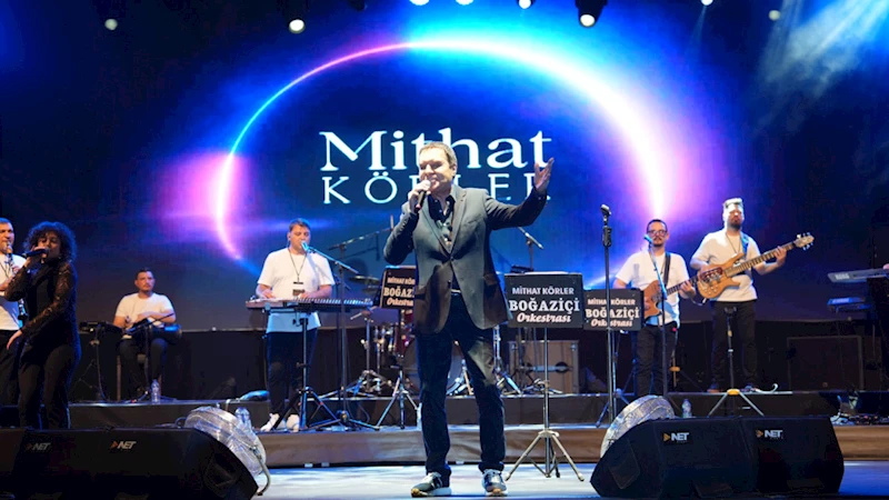 Türk Pop Müziğinin Efsane İsmi Mithat Körler KAFUM’da Sahne Aldı