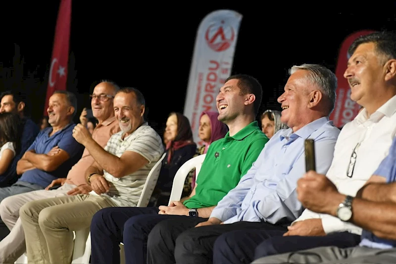 DELİKKAYA MAHALLESİ’NDE DE ŞENLİK COŞKUSU