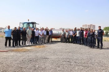 BÜYÜKŞEHİR İTFAİYESİNDEN  KIRSALA YANGIN TANKERİ EĞİTİMİ