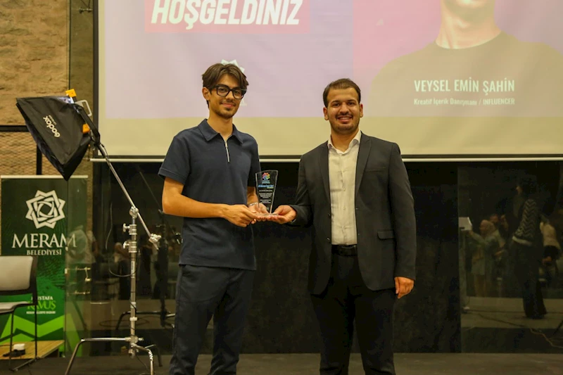 MERAM GENÇLİK MECLİSİ GENÇLERE HER ETKİNLİĞİ İLE İLHAM VERİYOR!