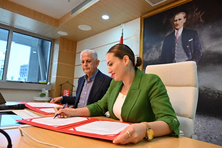 Antalya Büyükşehir Belediyesi denizlerin korunması için çalışıyor