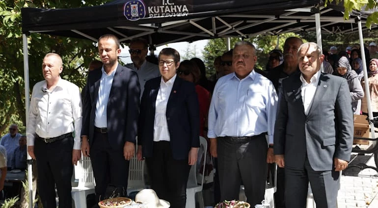 GELENEKSEL MÜDERRİS MAHALLESİ ŞENLİĞİ’NDE KOMŞULUK BAĞLARI GÜÇLENDİ