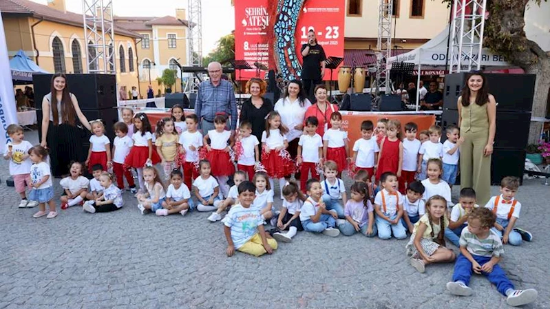 ODUNPAZARI’NDA ATEŞLE TOPRAĞIN BULUŞMASI SÜRÜYOR