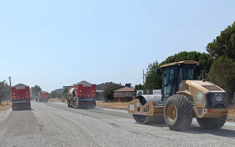 Büyükşehir’den 13 Bin Ton Asfalt, 55 Kilometre Sathi Kaplama