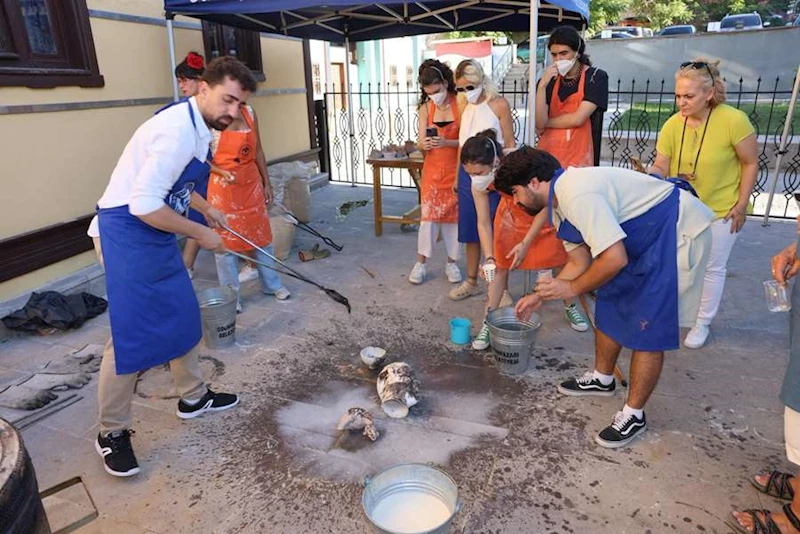 ODUNPAZARI’NDA SANATIN KALBİ SERAMİKLE ATIYOR