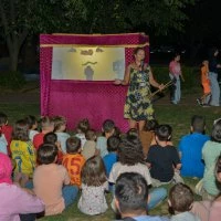 Karagöz Bursalıların gönlüne perde kurdu