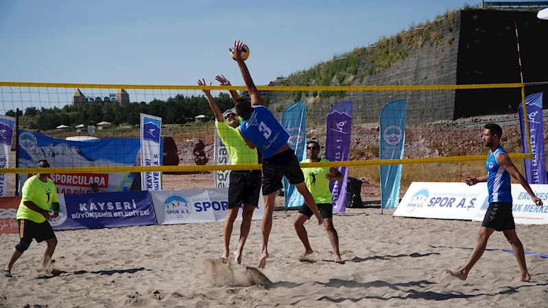 Erciyes’te En Havalı Plaj Voleybol Turnuvası, Büyük Bir Heyecanla Tamamlandı