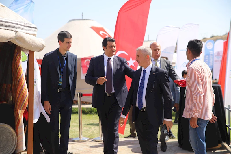 ŞEHİTKAMİL BELEDİYESİ AHLAT’TA YERİNİ ALDI