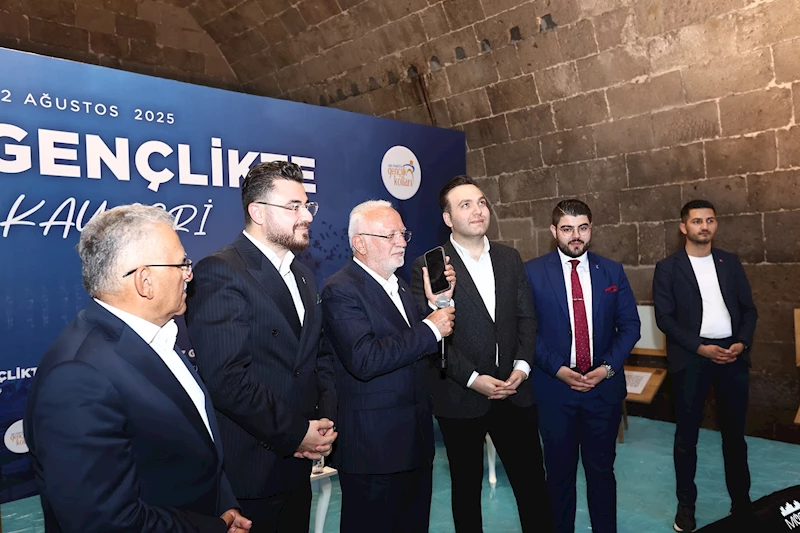Başkan Büyükkılıç, Söz Gençlikte Gençlik Buluşmasına Katıldı