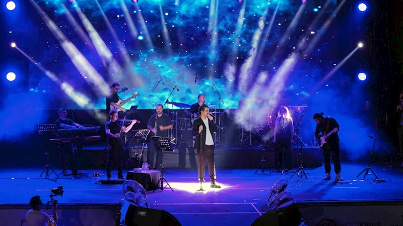 Geleneksel Ağustos Fuarı’nda Bayhan Fırtınası