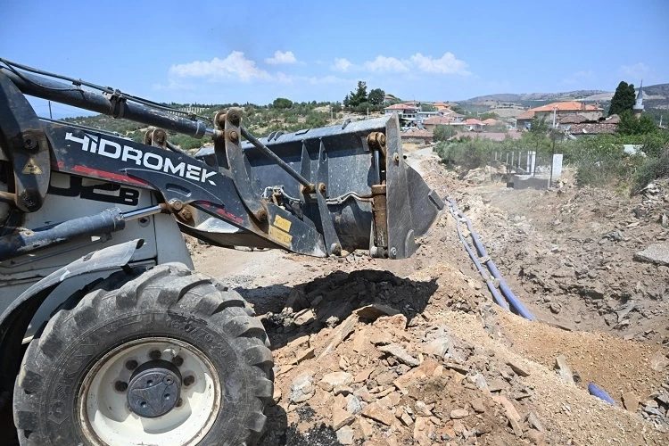 MASKİ, Salihli’de 40 yıllık içme suyu altyapısını yeniliyor