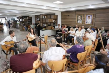 EMEK KAFE’DE MÜZİK DOLU ETKİNLİK