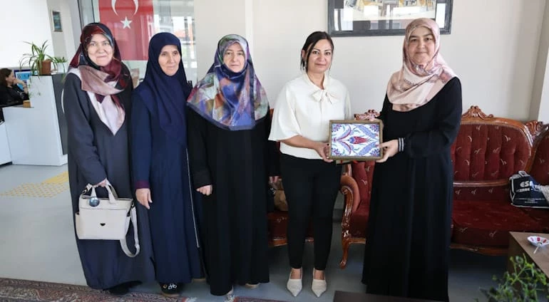 SAADET PARTİSİ HEYETİNDEN YAMANTÜRK SAĞLIKLI YAŞAM MERKEZİ’NE ANLAMLI ZİYARET