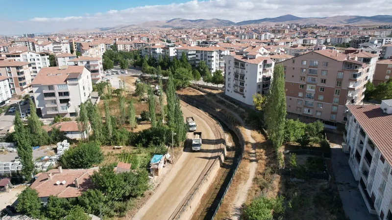 BAŞKANIMIZ EKİCİOĞLU: HALKIMIZIN NEFES ALABİLECEĞİ YEŞİL ALANLARI ÇOĞALTMAYA DEVAM EDİYORUZ.