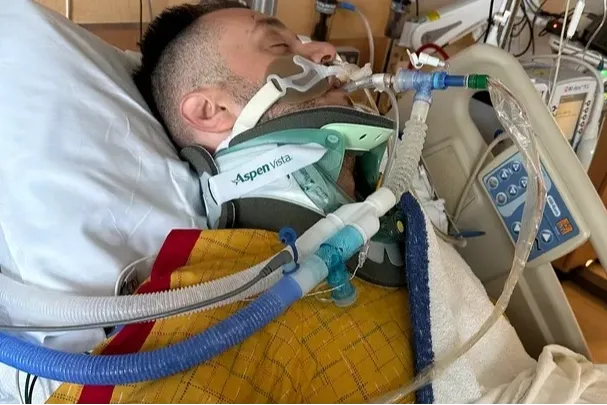 ABD’de trafik kazası geçiren Türk genci yaşam savaşı veriyor