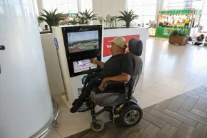 Engellilerin akülü araçları için yeni şarj istasyonu