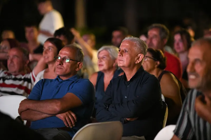 EuroBasket 2025 Heyecanını Noel Baba Meydanı’nda Yaşadık