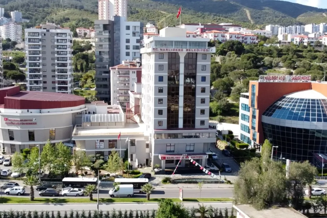 İzmir Narlıdere’den gençlere sanatla çevre bilinci