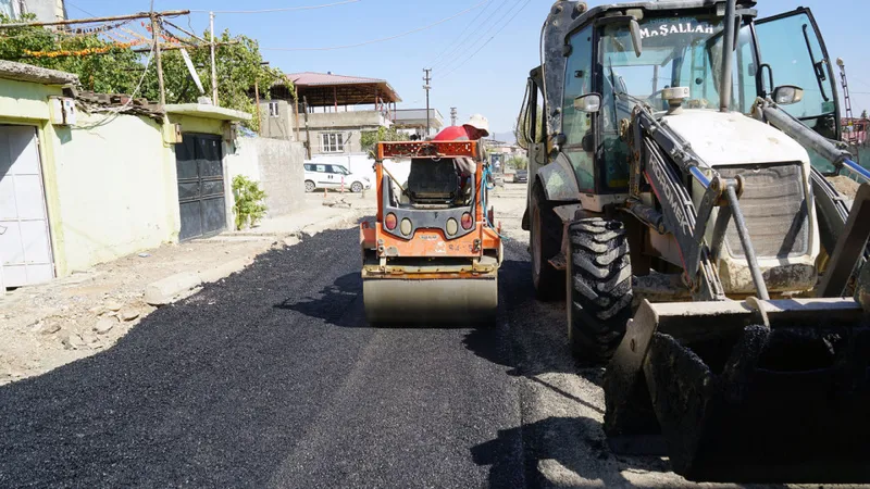 Dulkadiroğlu’nda Asfalt Mesaisi Sürüyor