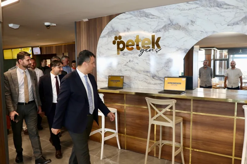 BAŞKAN DOĞAN MÜJDEYİ VERDİ: PETEK GENÇ AÇILDI