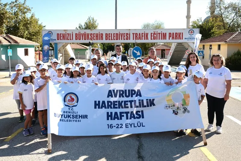 Denizli Büyükşehir’den çocuklara trafik ve ulaşım eğitimi