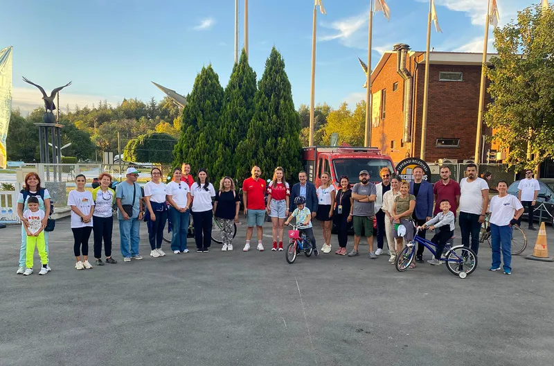 BİSİKLETE İLK ADIM ATÖLYESİ DÜZENLENDİ