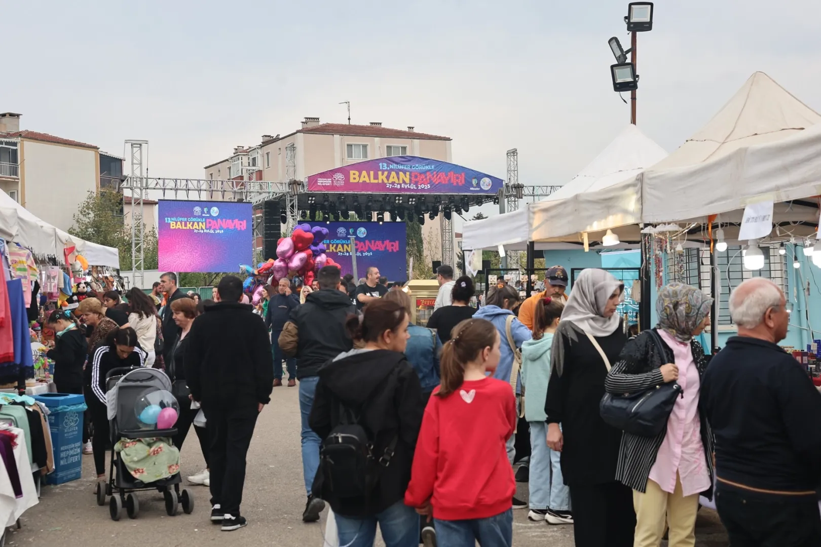 Bursa Nilüfer’de Balkan Panayırı ortak şarkıya dönüştü