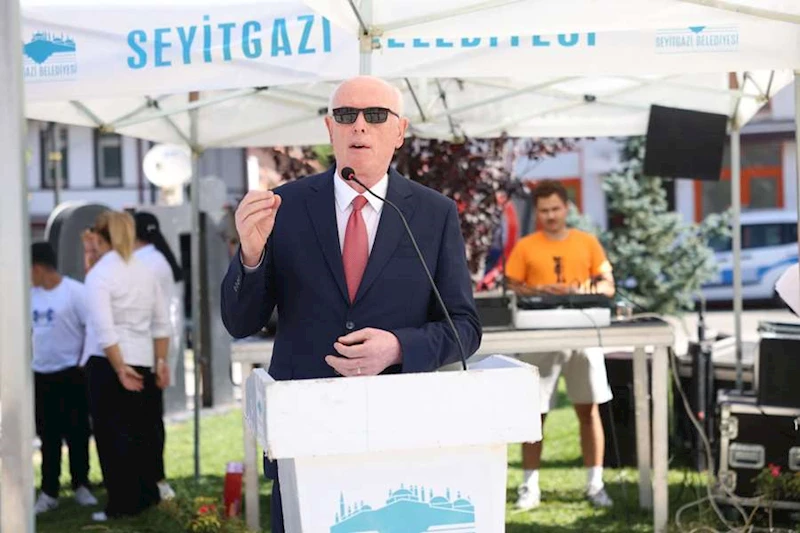 BAŞKAN KAZIM KURT, SEYİTGAZİ’NİN KURTULUŞUNUN 103. YIL DÖNÜMÜ TÖRENİNE KATILDI