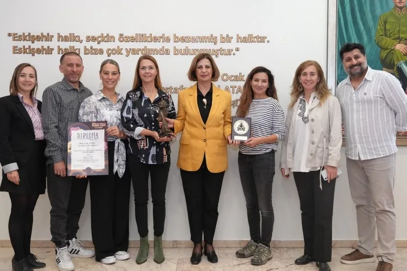 Eskişehir Şehir Tiyatroları’na Sırbistan’dan uluslararası ödül